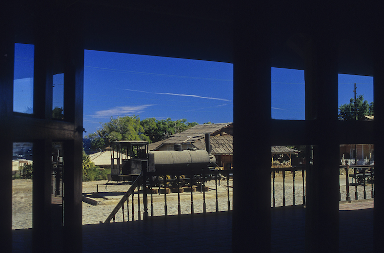 Santa Rosalia. Fondata (1884) dai francesi della El Boleo Copper Company), è un interessante esempio di archeologia industriale