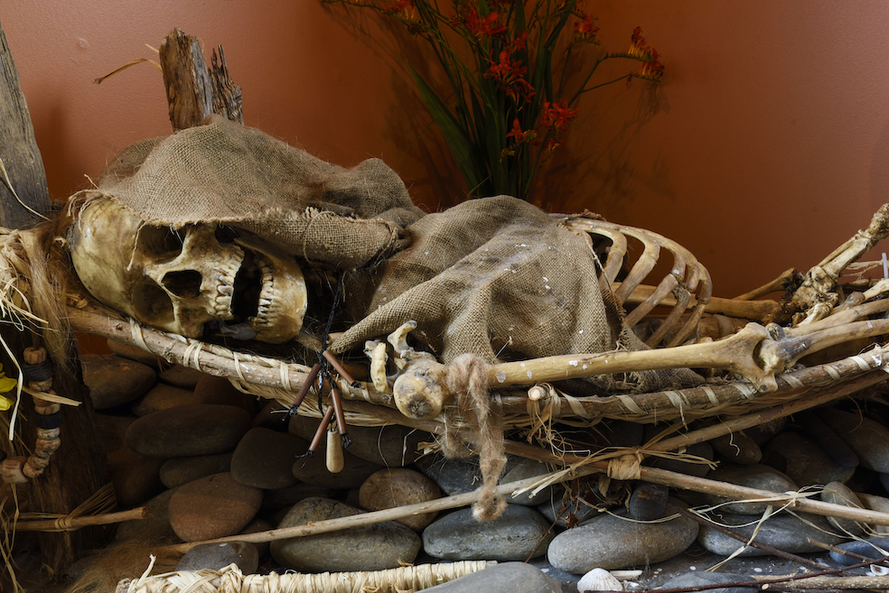 Burwick, il piccolo museo dell'Isbister Chambered Cair, noto come la "Tomba delle Aquile", è uno dei principali siti archeologici delle Orcadi