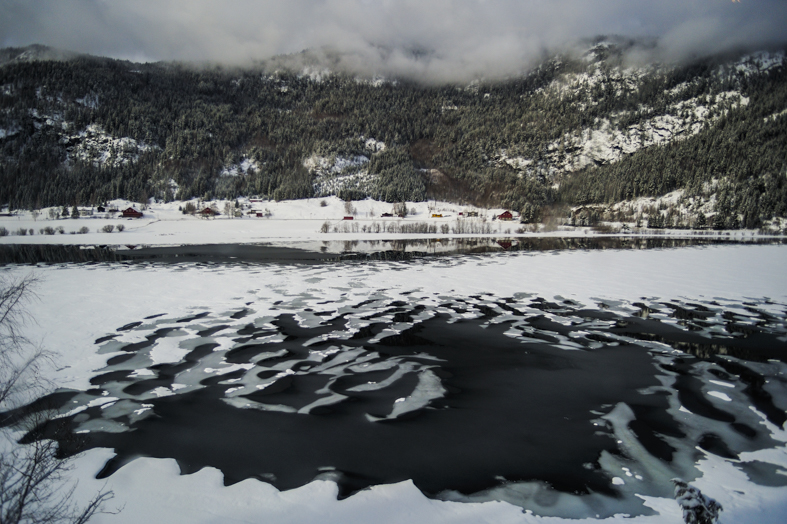 Vista sul lago Krøderen