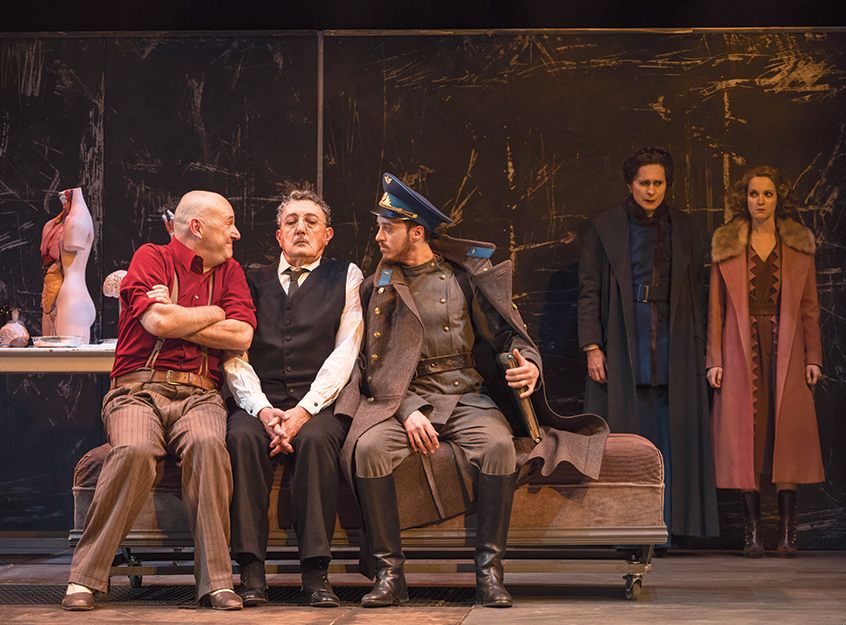 Lo spettacolo sarà in scena fino al 10 marzo 2019 (© Masiar Pasquali, piccoloteatro.org)