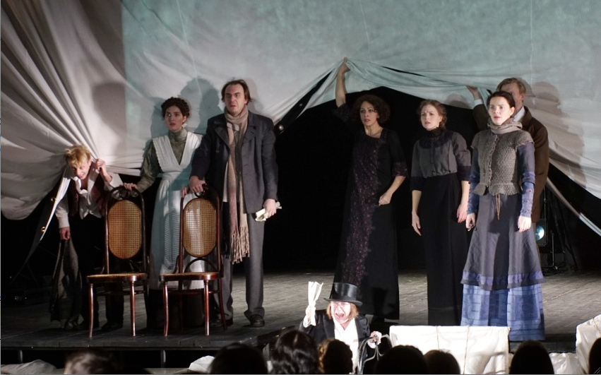 Il giardino dei ciliegi nell’allestimento di Lev Dodin (piccoloteatro.org)