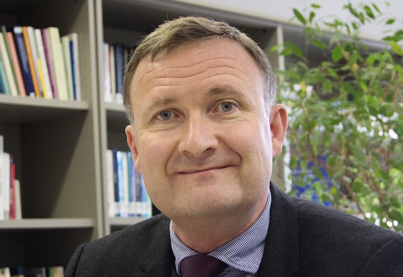 Chris Gatsmans è un esperto internazionale di bioetica