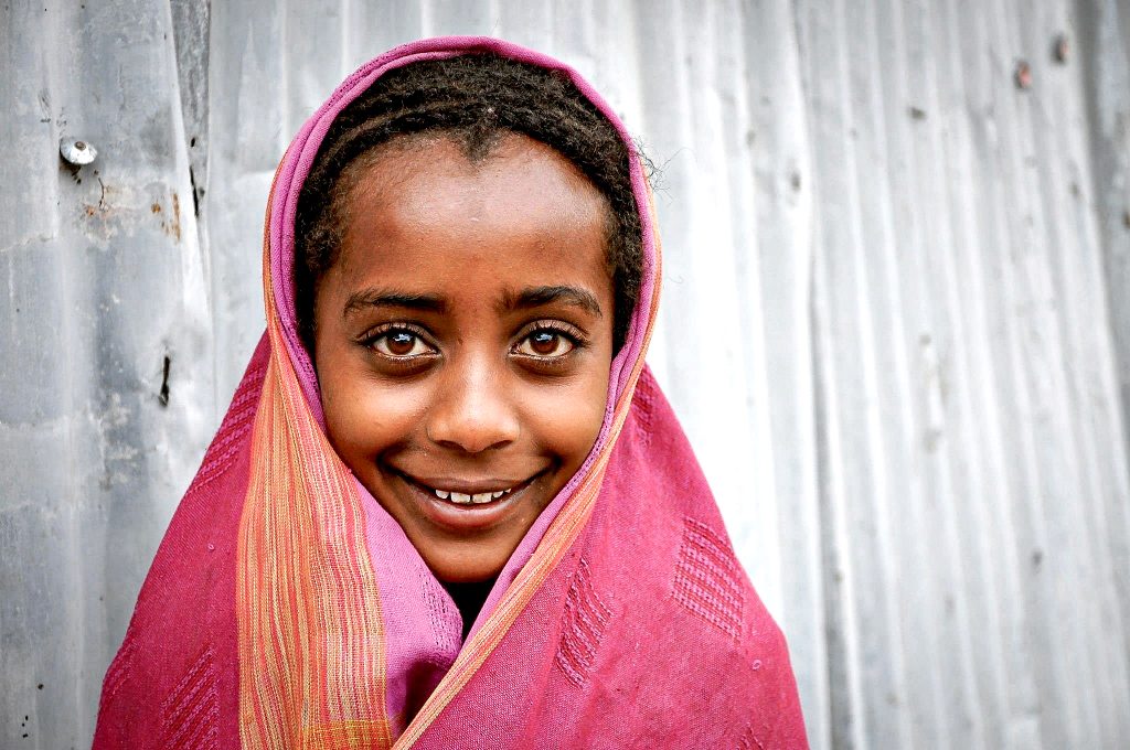 Bambina etiope (Pixabay)