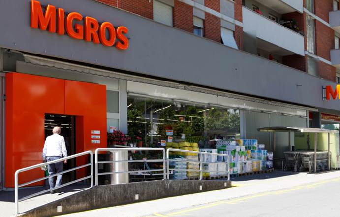 L'esterno della filiale