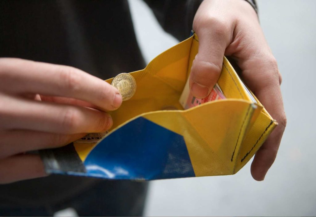 In contanti o con la carta? (Keystone)