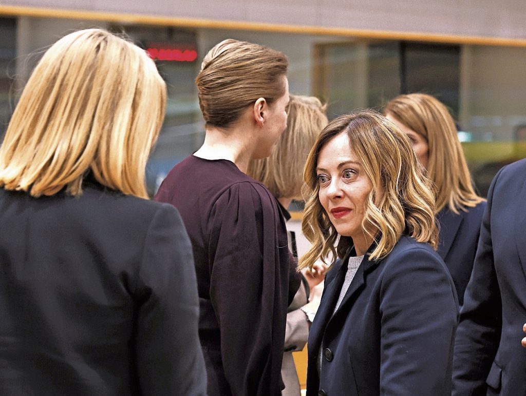 La premier italiana ha dato prova di equilibrismo (Keystone)