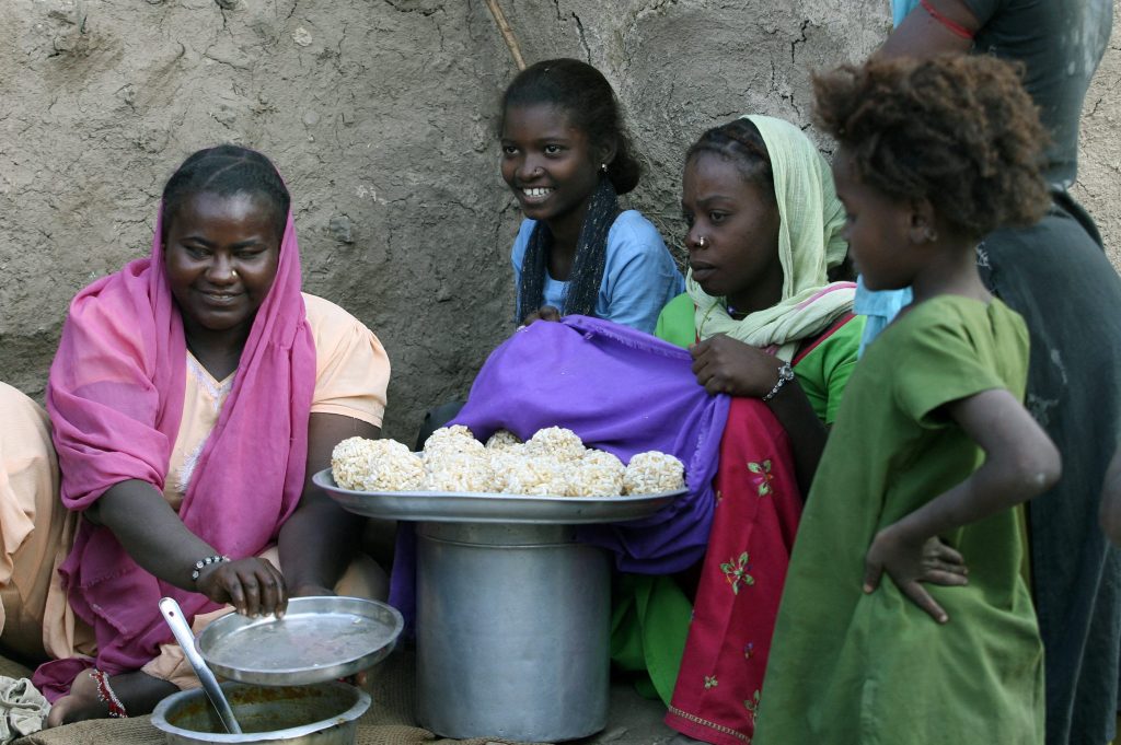 Istantanea dal villaggio di Jambur, nel distretto di Gujarat (AFP)