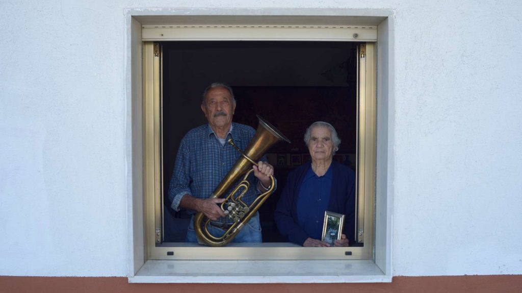 Due personaggi di «Futuro semplice» di Daniel Kemeny (cinedokke)