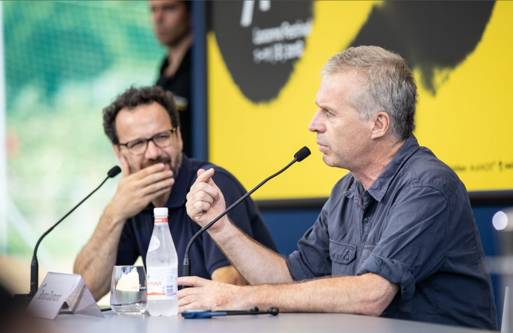 Il quasi ex direttore di Locarno Festival Carlo Chatrian con il regista Bruno Dumont (Mazzi)