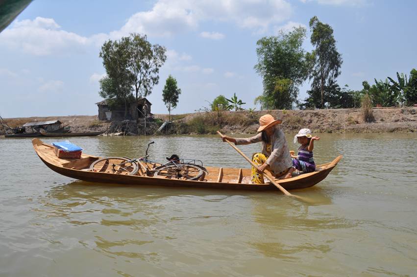 Una delle 1900 barche consegnate da Espérance a Kien Luong, Vietnam