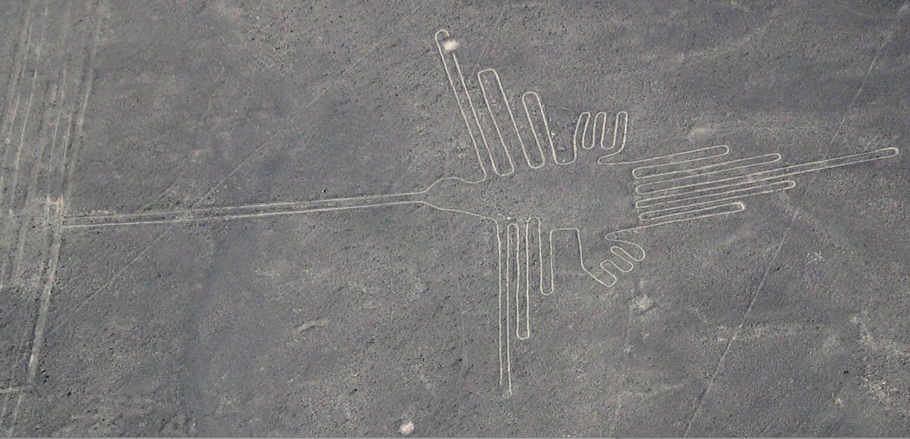 Nasca: immagine di un colibrì dall'alto (Wikipedia)