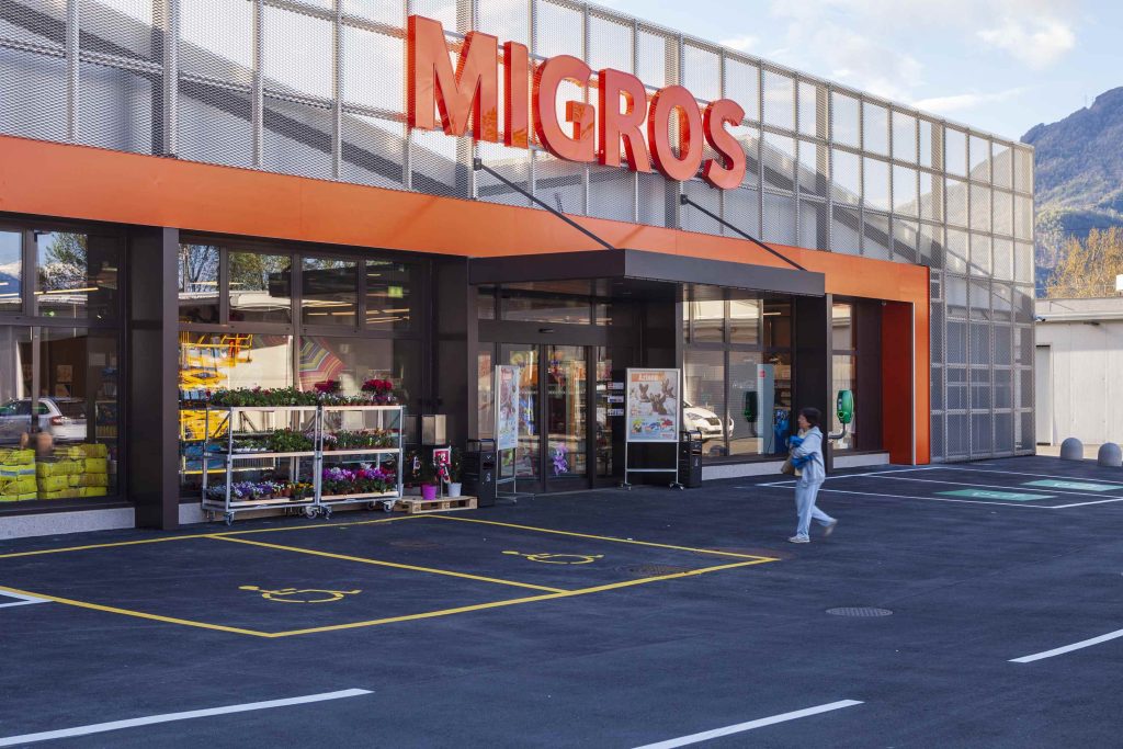 La nuova sede della filiale di Riazzino (Giovanni Barberis)