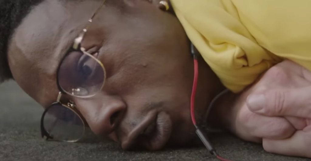 Joey Bada$$ è Carter, protagonista del cortometraggio (YouTube)