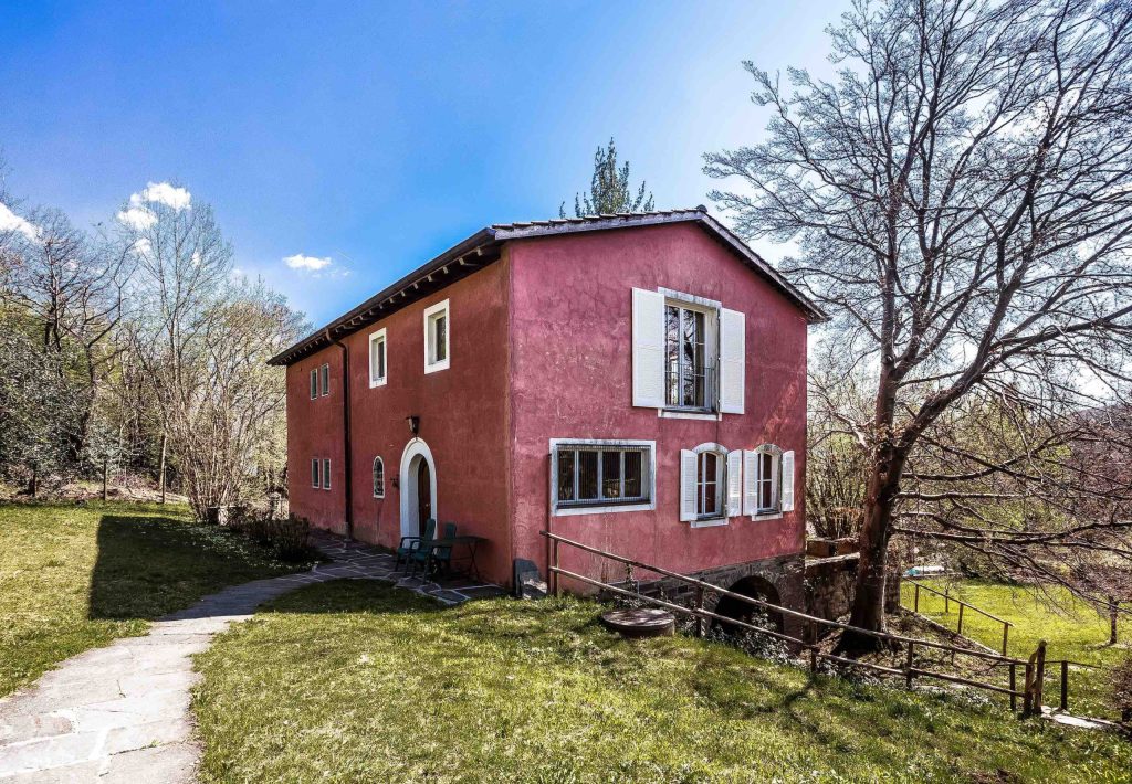 Kurt Kläber e Lisa Tetzner costruirono la loro villetta rosa a Carona negli anni 50 (Città di Lugano)