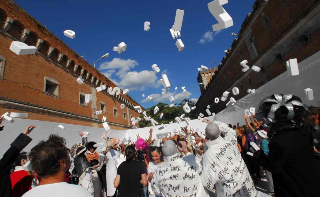 Hamlice, nel cortile del carcere (Stefano Vaja)