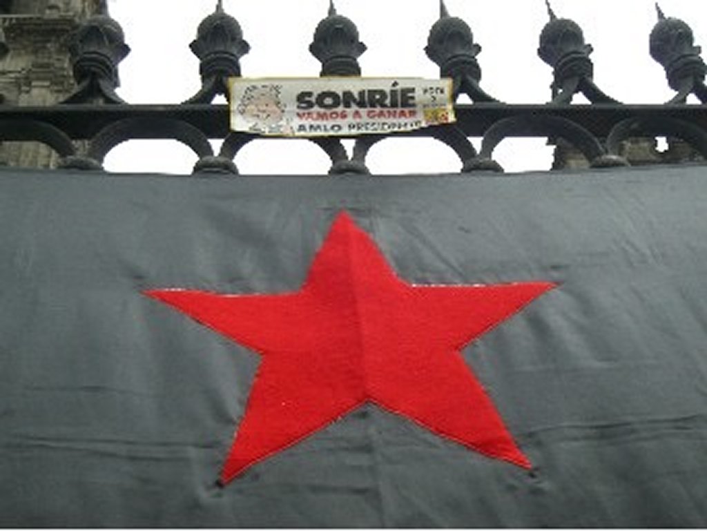 Propaganda per Lopez Obrador a Citta del Messico