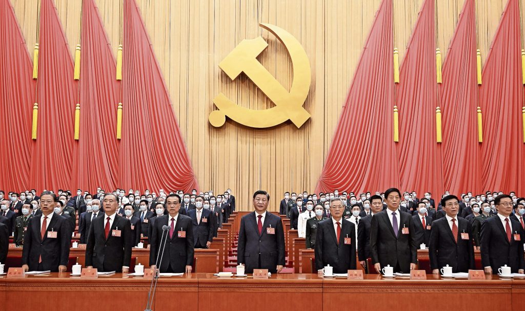 Il XX congresso nazionale del Partito comunista cinese. Al centro Xi Jinping (AFP)