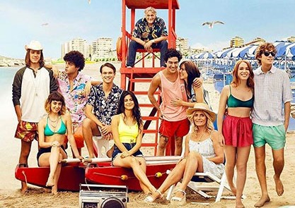 La locandina del film, diretto da Younuts!