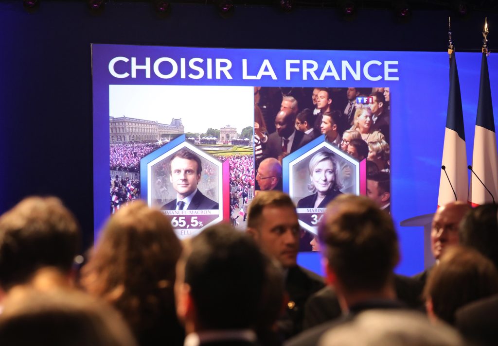 Stando ai sondaggi, e come nel 2017, la principale avversaria di Emmanuel Macron è Marine Le Pen (Shutterstock)