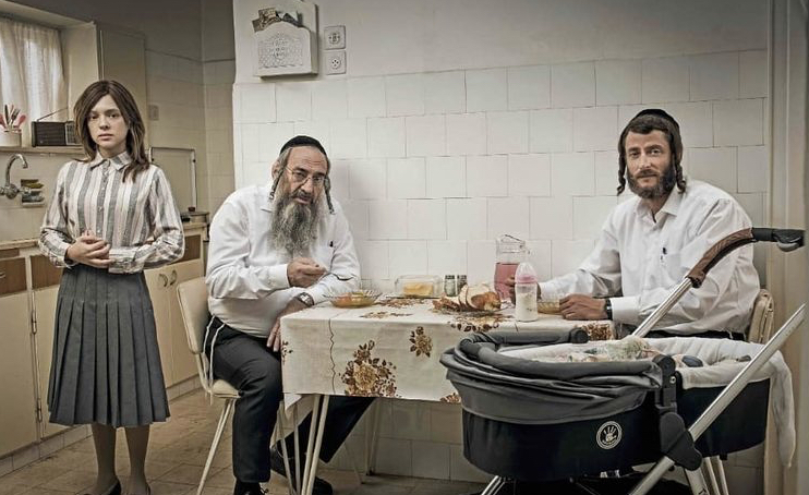 Shira Haas, Doval'e Glickman e Michael Aloni sul seti di Shtisel (Instagram)