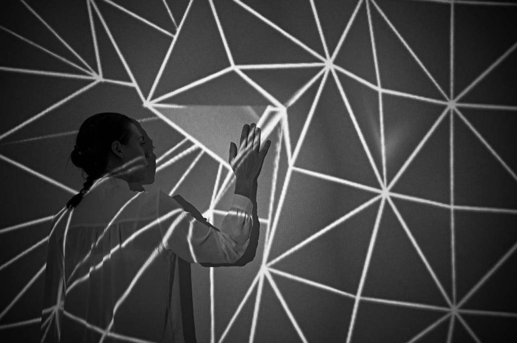 Un momento dello spettacolo «Sporos», andato in scena all'Ideatorio