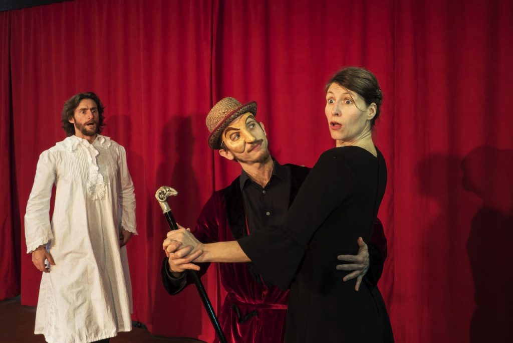 Heike Mählen, David Labanca e Fabrizio Pestilli in «Il maestro e Margherita»