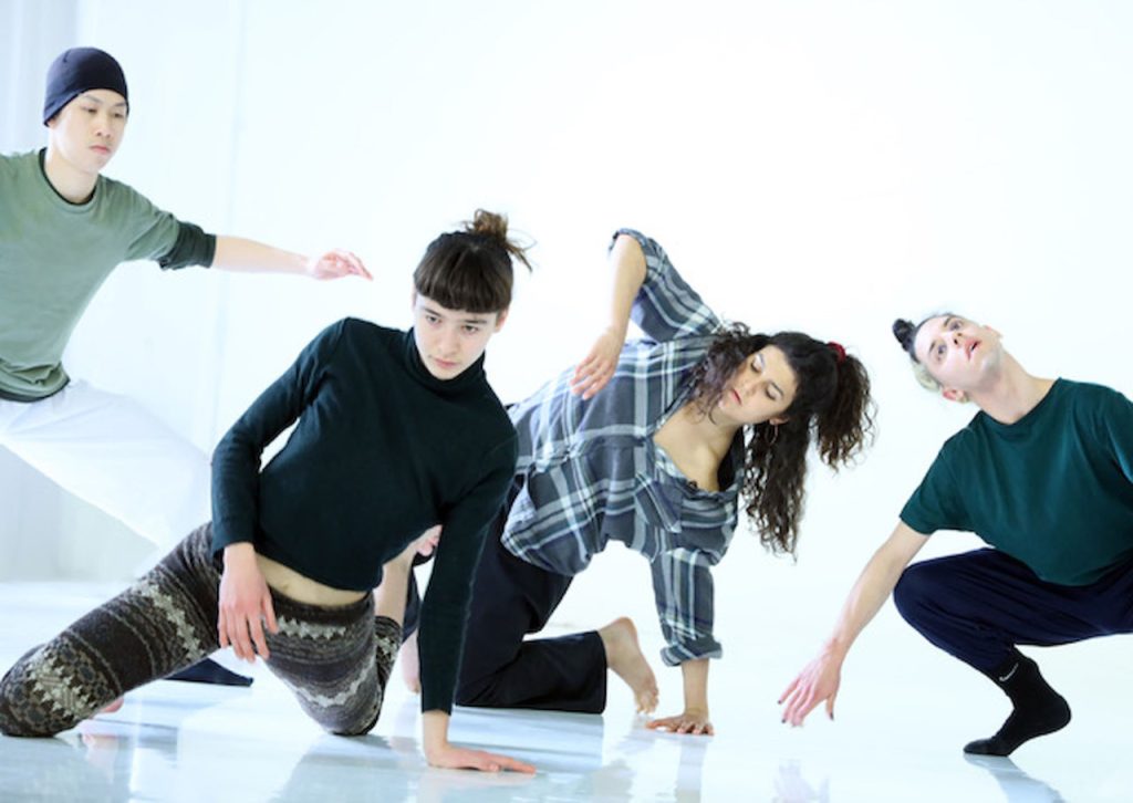 La compagnia  Marchepied si è esibita a Verscio (CIE Marchepied)