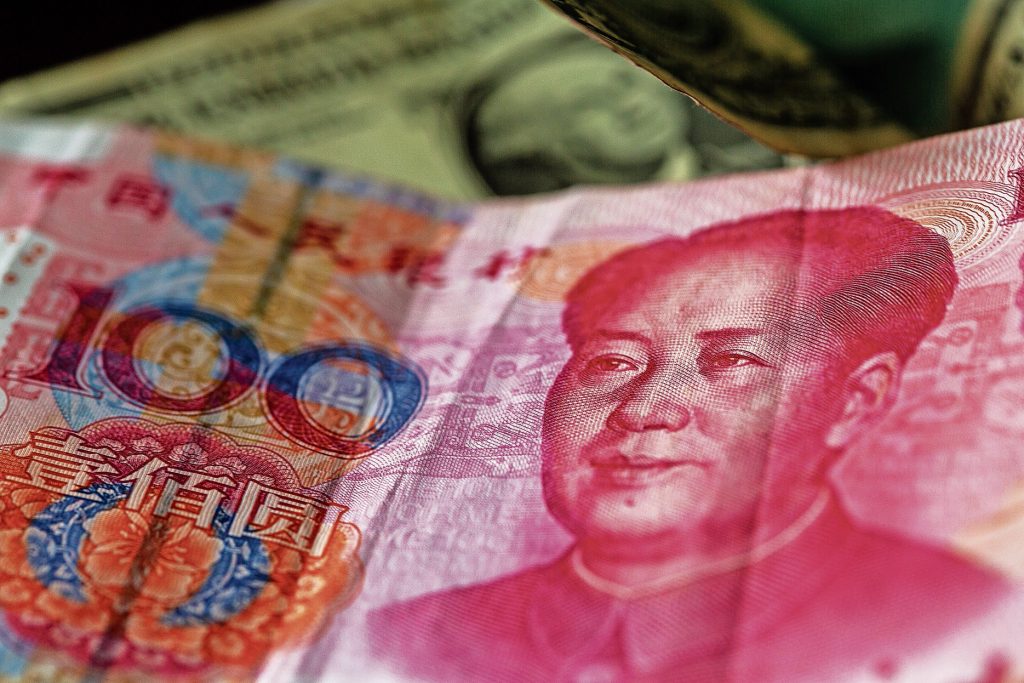 I BRICS prefigurano la sostituzione del dollaro come valuta di riferimento con una nuova moneta, oppure con una delle valute BRICS, presumibilmente lo yuan cinese (Keystone)