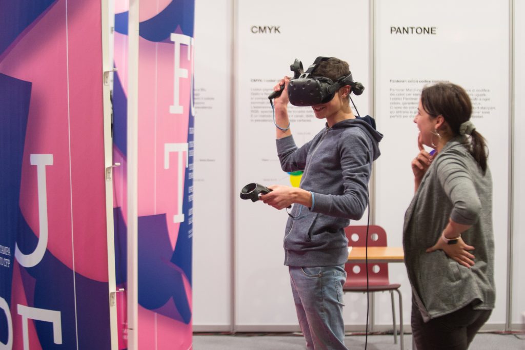 Uno degli stand della scorsa edizione di espoprofessioni (Ti-Press)