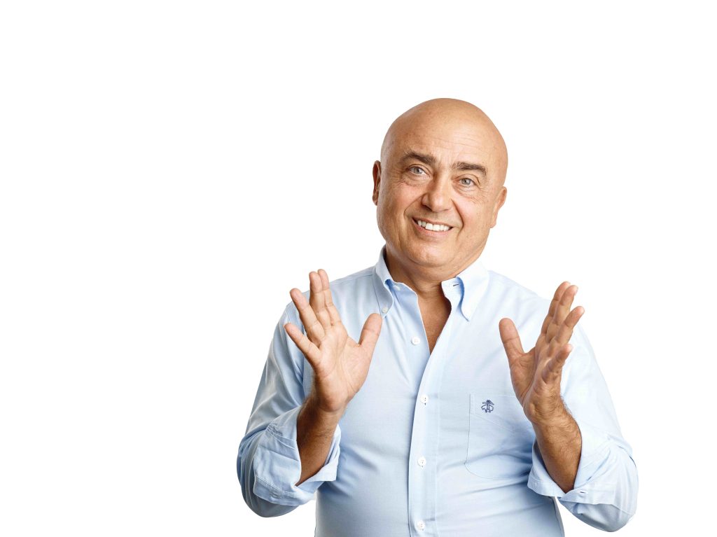 Vizi e difetti dei romagnoli, nell’ultimo spettacolo che gira l’Italia (Paolo Cevoli)