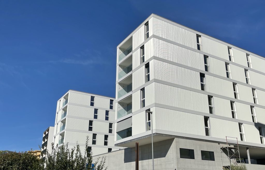 Il nuovo complesso abitativo Isolino, aperto in settimana dalle 9.00 alle 17.00 e il sabato dalle 9.30 alle 13.30