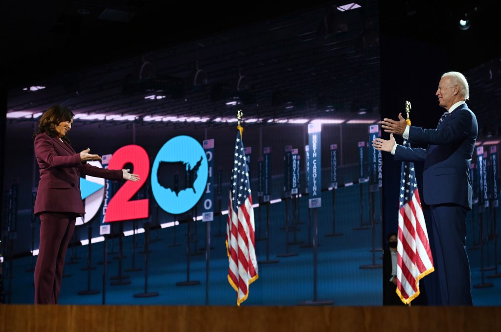 Un tandem presidenziale che vuole rappresentare e riconciliare le varie anime del partito nelle elezioni di novembre (AFP)