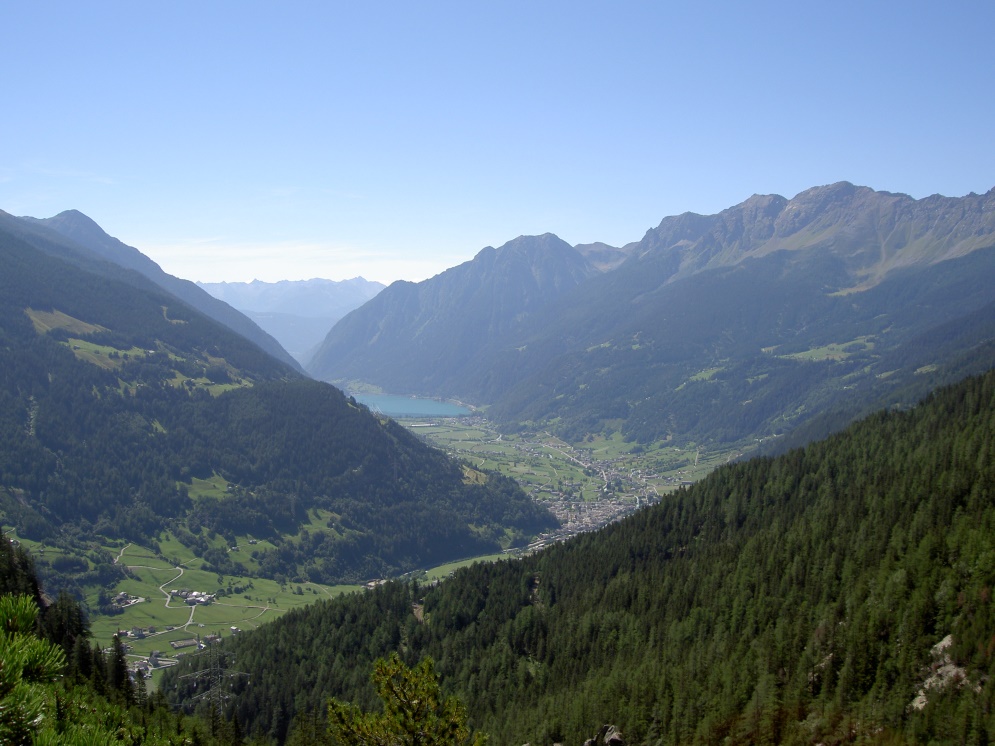 Veduta della Valposchiavo, fotografata da Cavargna (Matteo Cortesi)