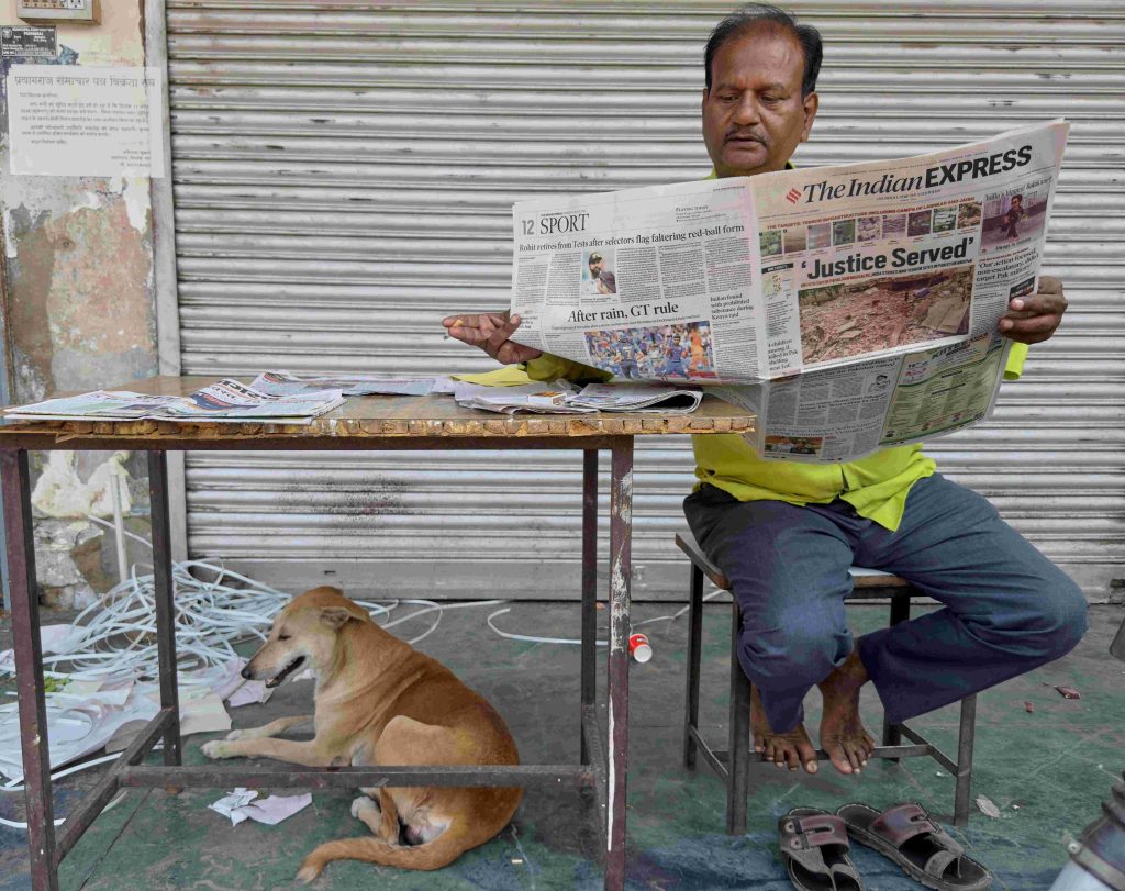 Il quotidiano «Indian Express» dopo i bombardamenti in Pakistan: «Giustizia è fatta» (Keystone)