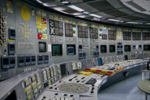 Dentro una centrale nucleare che si sta lentamente spegnendo