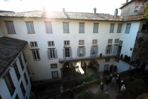 Palazzo Moroni, da dimora privata a bene storico