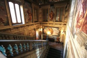 Palazzo Moroni, da dimora privata a bene storico