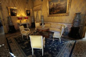 Palazzo Moroni, da dimora privata a bene storico