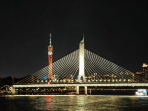 I bastioni del tecnofuturo di Shenzhen